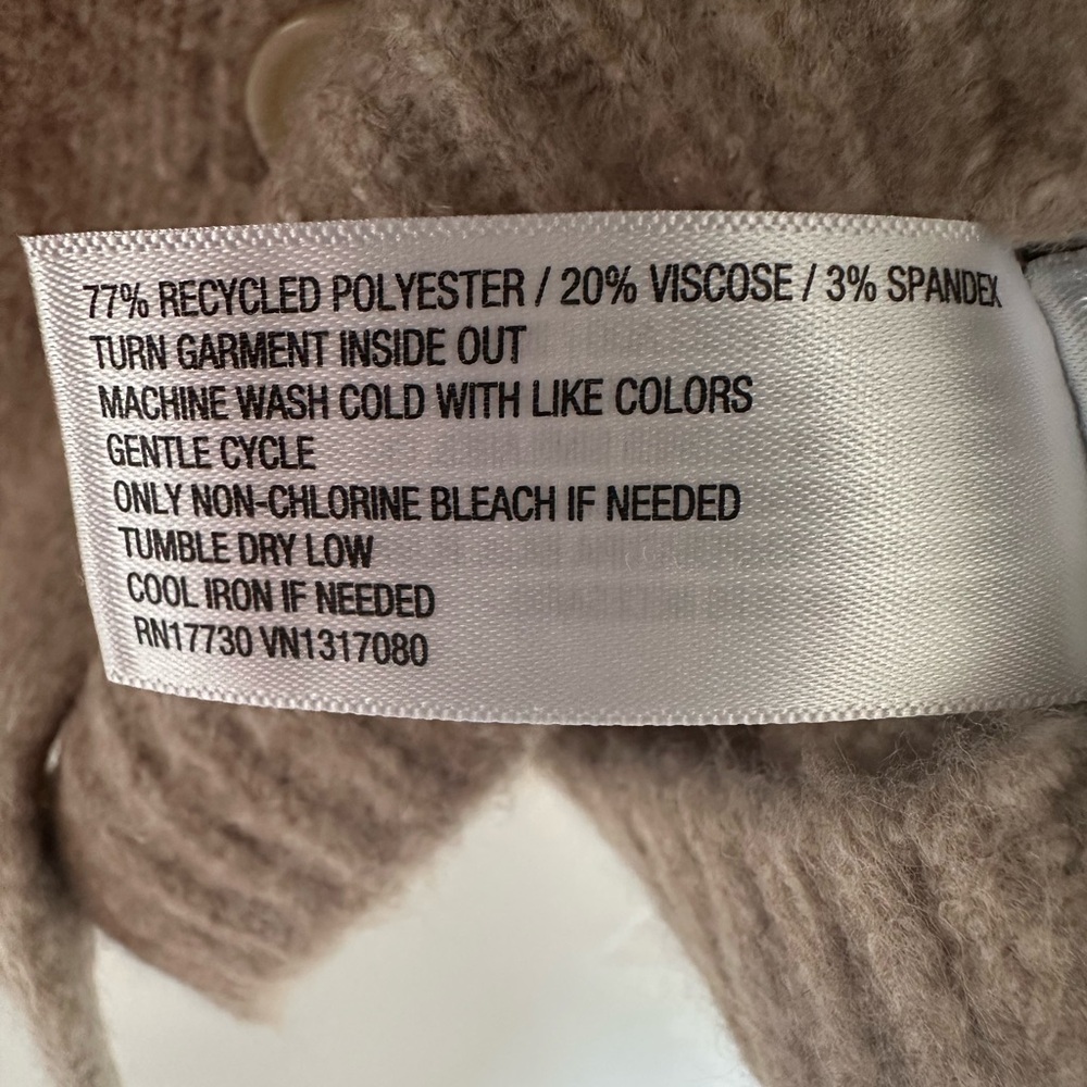 Tan Cardigan Sweater Universal Thread NEW Small - Picture 8 of 9
